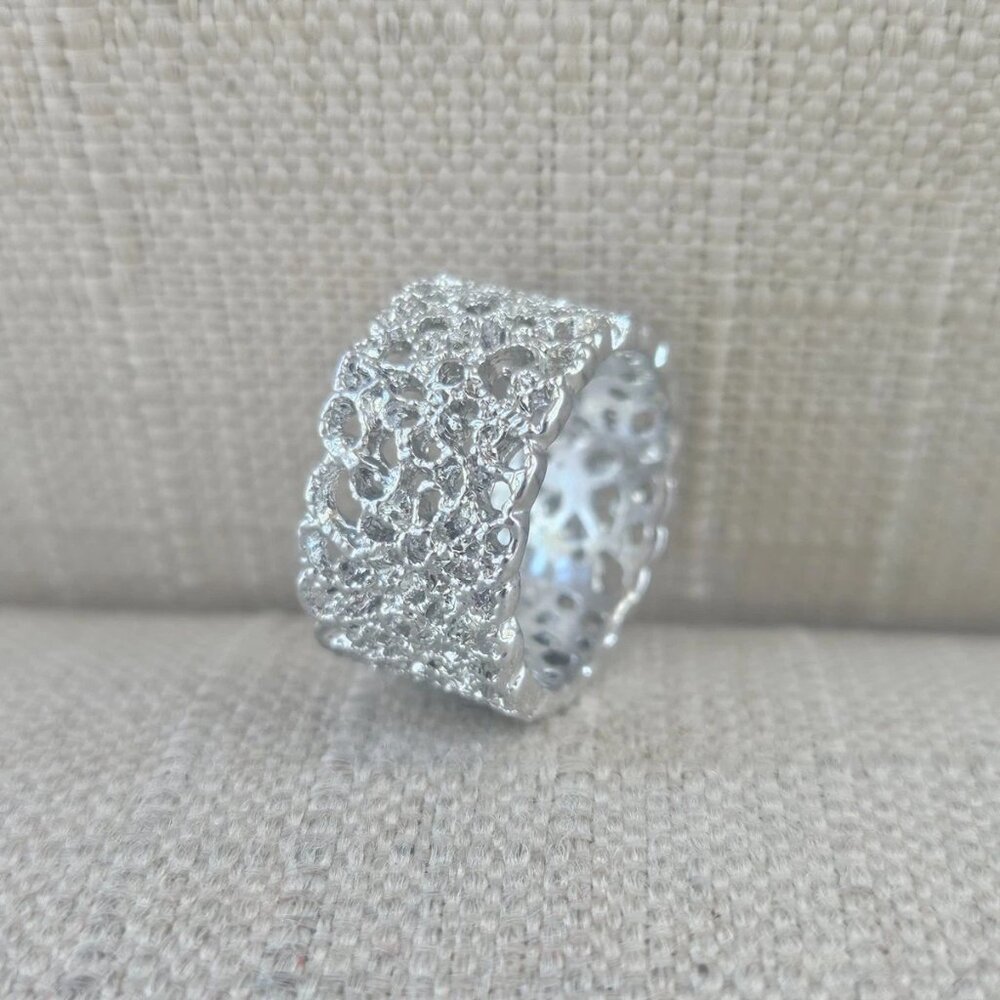 Fashion Ring Band Silver Tone Wide Finger Band Fashion Jewelry Size 6.5 New - Picture 5 of 11